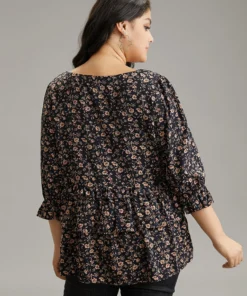 Ditsy Floral Tiered Ruffles Gathered Blouse -Clothing Shop 102212667 jb