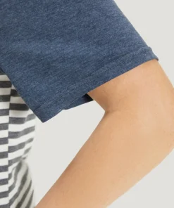 Striped Patchwork Round Neck Patched Pocket T-shirt 28 Striped Patchwork Round Neck Patched Pocket T-shirt -Clothing Shop 10740641 xh 96258c62 e9ab 42dc 92e1 adccb7c09236