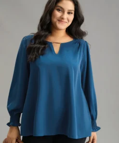 Static-Free Plain Metal Detail Keyhole Shirred Blouse