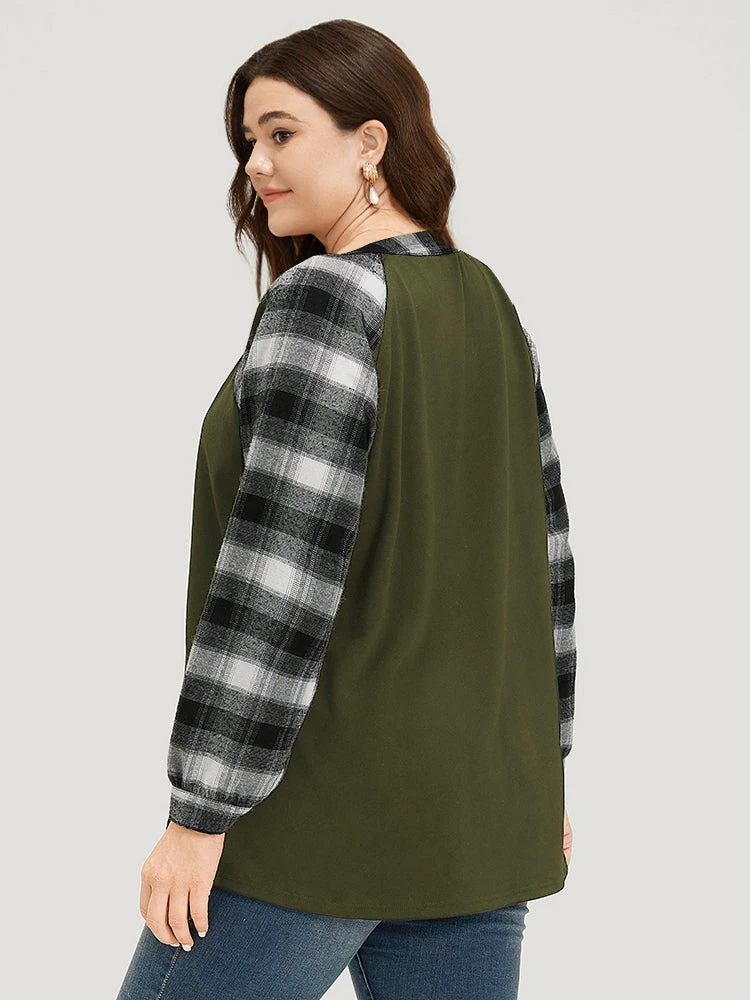 Plaid Patchwork Notched Button Detail Sweatshirt 22 Plaid Patchwork Notched Button Detail Sweatshirt - Image 20