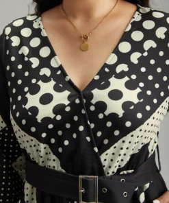 Polka Dot Geometric Print Belted Wrap Dress -Clothing Shop 11889082 ii f84960cf f98a 4f34 a325 4ad00590c0a8
