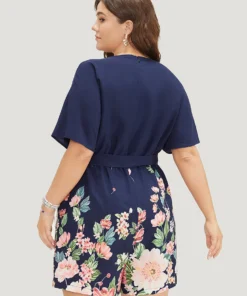 Floral Pocket Batwing Sleeve Surplice Neck Romper 17 Floral Pocket Batwing Sleeve Surplice Neck Romper -Clothing Shop 118909730 yp