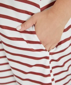 Striped Print Pocket Arc Hem Sleep Tank Dress -Clothing Shop 136654653 zi