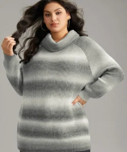 Turtleneck Ombre Heather Raglan Sleeve Pullover