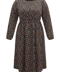 Ditsy Floral Pocket Lantern Sleeve Knee Dress -Clothing Shop 160295833 vv