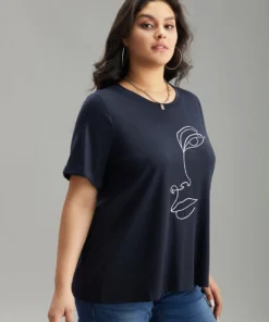 Art & Design Embroidered Crew Neck T-shirt -Clothing Shop 161905168 ek