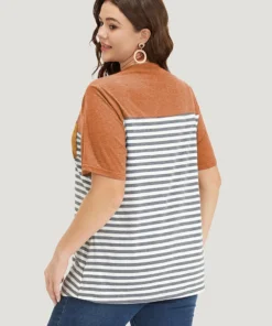 Striped Patchwork Round Neck Patched Pocket T-shirt 32 Striped Patchwork Round Neck Patched Pocket T-shirt -Clothing Shop 163844650 il e0c0a286 626c 4796 b43d 6e403cb3d2b2