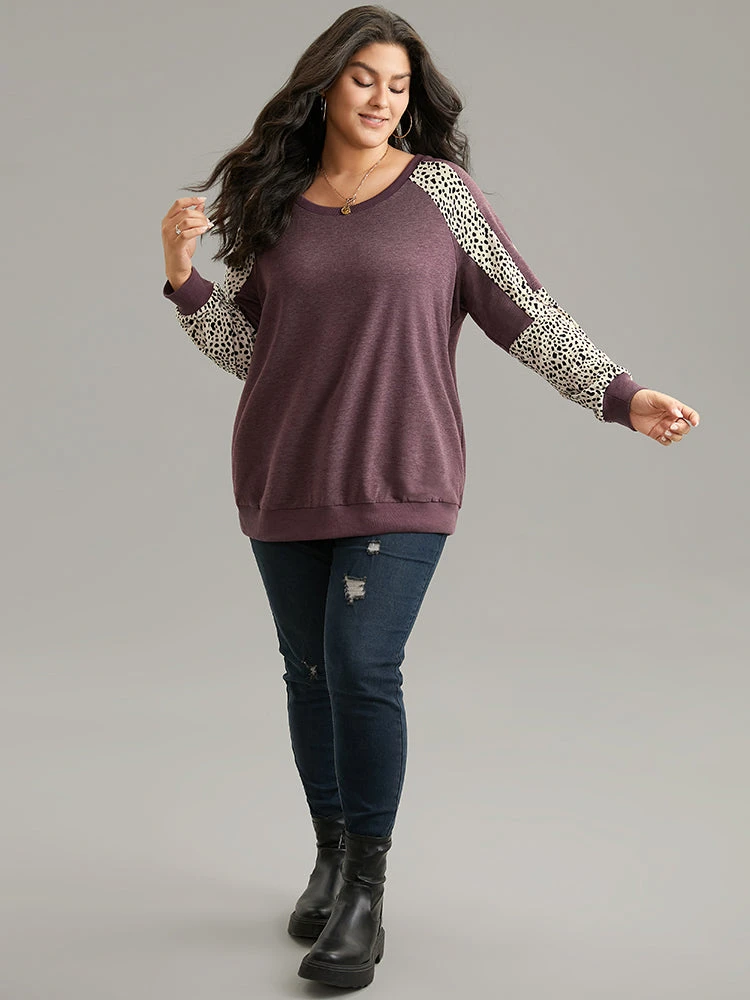 Geometric Contrast Patchwork Raglan Sleeve Sweatshirt 6 Geometric Contrast Patchwork Raglan Sleeve Sweatshirt - Image 4