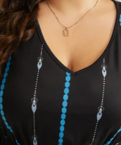 Boho Print Ruffles Hanky Hem T-shirt -Clothing Shop 195265375 ph