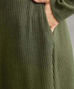 Solid Textured V Neck Pocket Dress -Clothing Shop 199912092 hj d7d451c6 2d4e 405d ae34 07ede074bb55