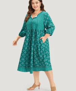 Bandana Print Tie Neck Button Detail Dress 18 Bandana Print Tie Neck Button Detail Dress -Clothing Shop 220035401 aq