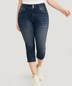 Very Stretchy High Rise Medium Wash Cropped Jeans -Clothing Shop 222858092 mn c0d61372 4088 486d bb87 bbcbe341c77e