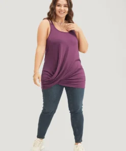 Solid Twist Hem Cami Top 13 Solid Twist Hem Cami Top -Clothing Shop 270532079 sl daa2bd2b 36aa 4b60 90eb b55c86a1fd3b