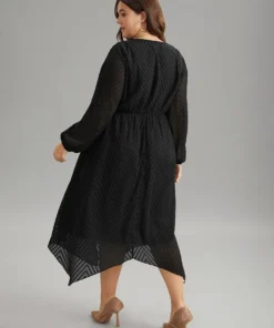 Plain Textured V Neck Hanky Hem Dress -Clothing Shop 279968485 uj 662c8d61 9f0f 4d1b a43f c5c6a61e614f