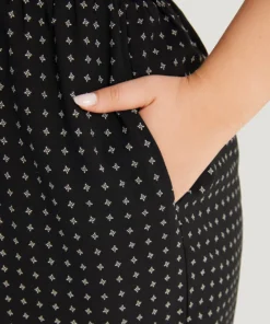 Geometric Print Pocket Button Elastic Waist Cami Jumpsuit -Clothing Shop 29918194 sa