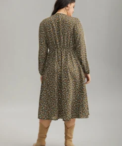 Ditsy Floral Pocket Lantern Sleeve Knee Dress -Clothing Shop 306942978 co d20609d6 20fd 468a 836f d349c0bb57f7