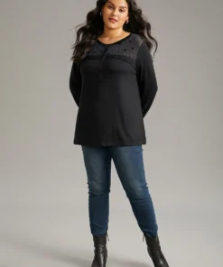 Star Mesh Patchwork Button Detail T-shirt -Clothing Shop 312935458 ro 233ebc19 33cf 46c2 a851 9d1f2b297810