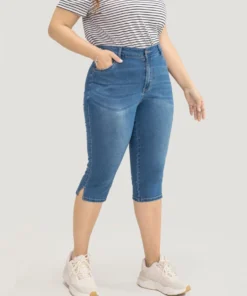 Very Stretchy Medium Wash Split Hem Knee Denim Shorts