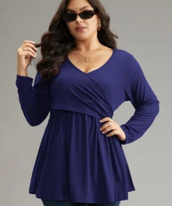 Solid Crossover V Neck Ruffle Hem T-shirt