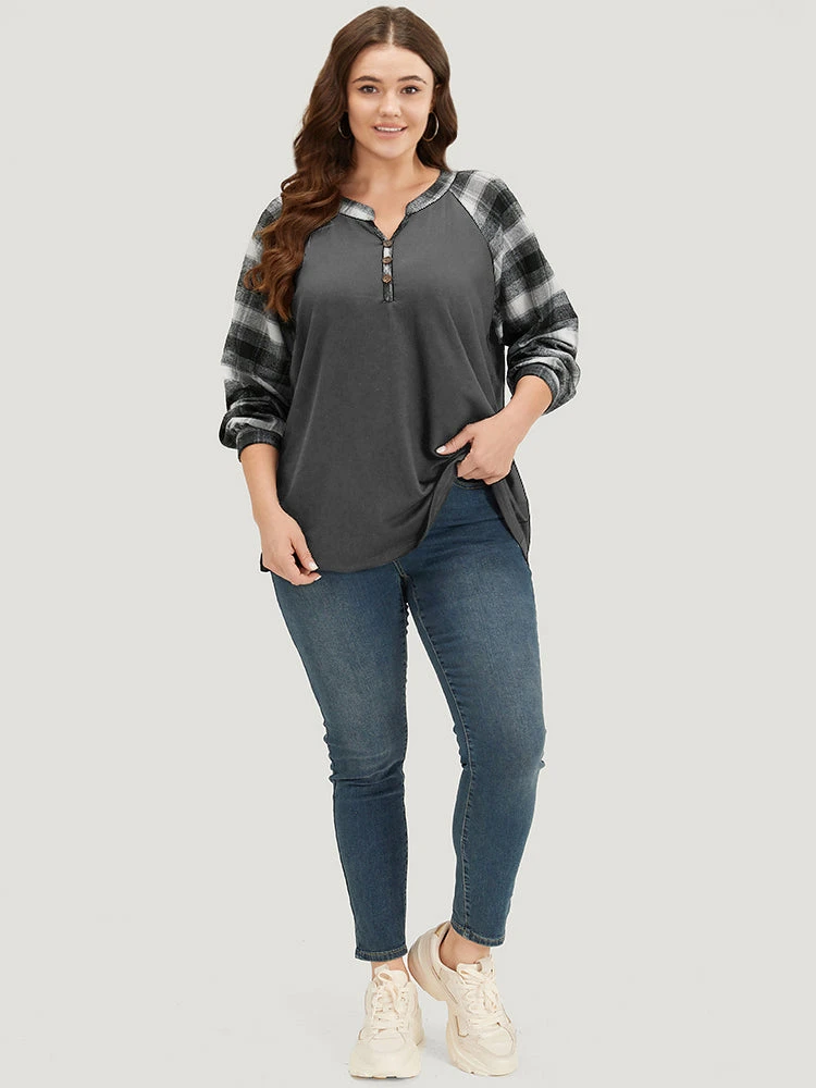 Plaid Patchwork Notched Button Detail Sweatshirt 19 Plaid Patchwork Notched Button Detail Sweatshirt - Image 17