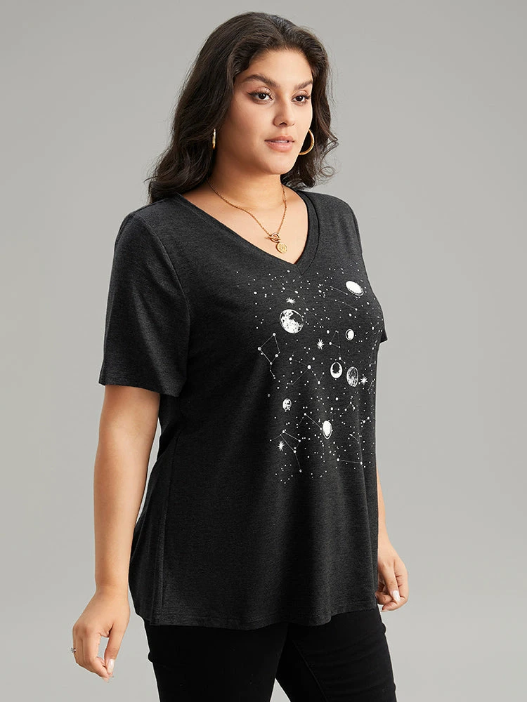 Moon And Star Print V Neck T-shirt 12 Moon And Star Print V Neck T-shirt - Image 10