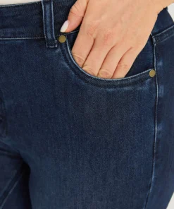 Plain Button Fly High Rise Bootcut Jeans 18 Plain Button Fly High Rise Bootcut Jeans -Clothing Shop 354524023 et 1c622340 cf26 48ea 9285 40991742bdd2