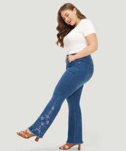 Flare Leg Very Stretchy High Rise Embroidered Jeans -Clothing Shop 363500083 iq