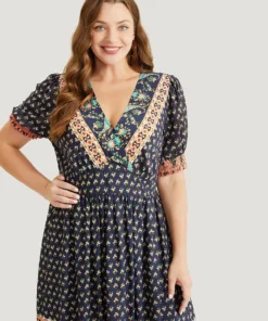 Bandana Print Shirred Puff Sleeve Pocket Wrap Empire Waist Dress -Clothing Shop 365039501 ir 97cd1666 f2e0 42bf bb52 f1390d7e0e41