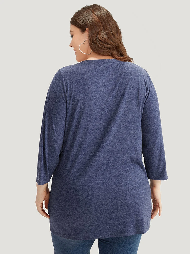 Star Print V Neck T-shirt 4 Star Print V Neck T-shirt - Image 2