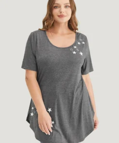 Star Print Split Arc Hem T-shirt -Clothing Shop 389197902 be e031d491 f30c 4e18 be80 32794f28f8de
