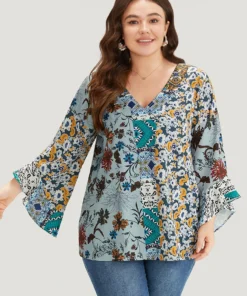 Bandana Print Patchwork Bell Sleeve Blouse