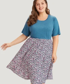 Supersoft Essentials Ditsy Floral Patchwork Pocket Flutter Hem Dress -Clothing Shop 407785866 fe