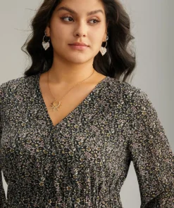 Ditsy Floral Shirred Lantern Sleeve Blouse -Clothing Shop 410067694 dm