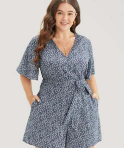 Ditsy Floral Ruffle Wrap Pocket Belted Romper -Clothing Shop 412645895 rm 3268c521 700a 4588 9633 90676932ed60