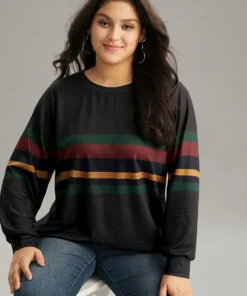 Contrast Striped Basic Crew Neck Sweatshirt 9 Contrast Striped Basic Crew Neck Sweatshirt -Clothing Shop 416752545 xi 9fdc4f33 80ce 4097 b61a 1a88452d123c
