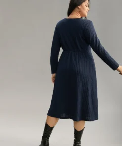 Solid Appliques Button Detail Elastic Waist Dress 11 Solid Appliques Button Detail Elastic Waist Dress -Clothing Shop 434742241 ii