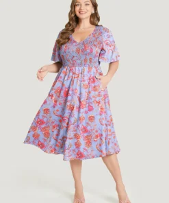 Bandana Print Pocket Shirred V Neck Ruffle Hem Dress -Clothing Shop 455061459 mb e1e590f6 9660 4f58 8c4d 39d674d7044d