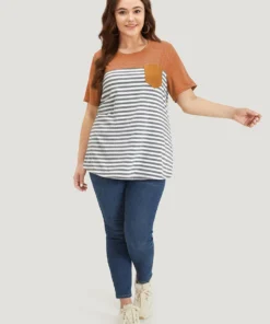 Striped Patchwork Round Neck Patched Pocket T-shirt 33 Striped Patchwork Round Neck Patched Pocket T-shirt -Clothing Shop 471995999 df a80341ae b15e 44ae 80a9 c63063684a4e