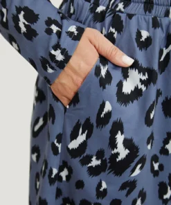 Leopard Print Pocket Drawstring Sleep Shorts -Clothing Shop 477764811 ns