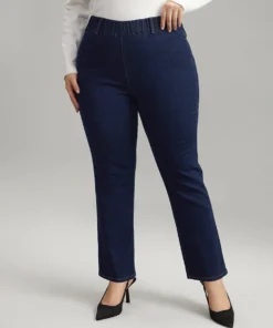 Solid Elastic Waist Straight Leg Jeans