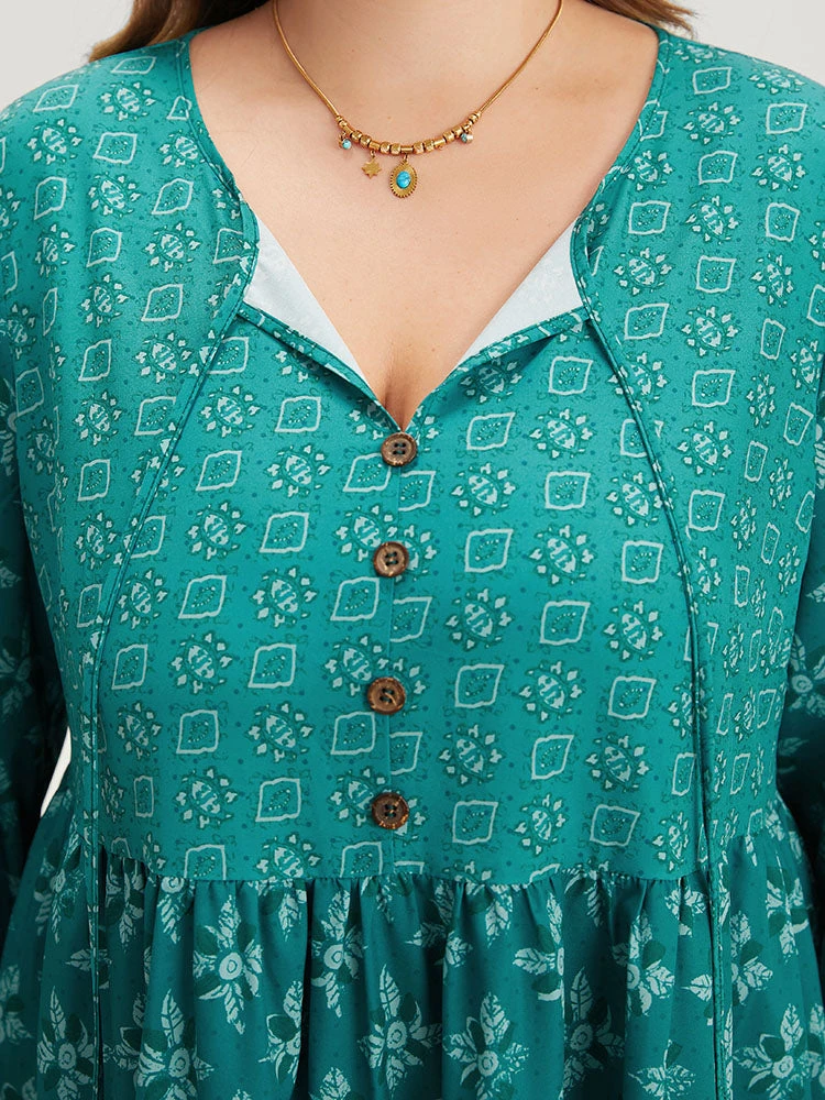 Bandana Print Tie Neck Button Detail Dress 10 Bandana Print Tie Neck Button Detail Dress - Image 8