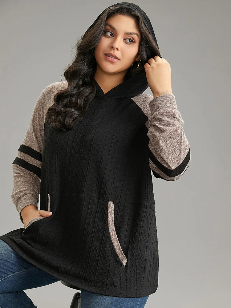 Contrast Textured Raglan Sleeve Pocket Hooded Sweatshirt 3 Contrast Textured Raglan Sleeve Pocket Hooded Sweatshirt