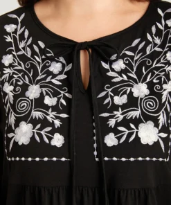 Floral Embroidered Knot Neck Lantern Sleeve T-shirt 28 Floral Embroidered Knot Neck Lantern Sleeve T-shirt -Clothing Shop 512827591 qy 075b0e45 dae4 4ab3 84a3 75172278b314