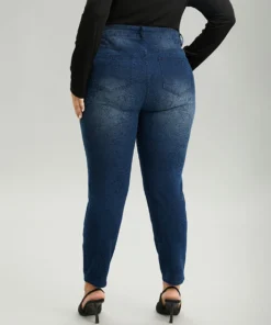 Very Stretchy Rose Print Dark Wash Jeans -Clothing Shop 516328265 il 97bf07d8 2790 4e88 b4b3 25e415554235