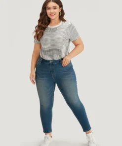 Zipper Fly Skinny Medium Wash Jeans -Clothing Shop 519206999 kx