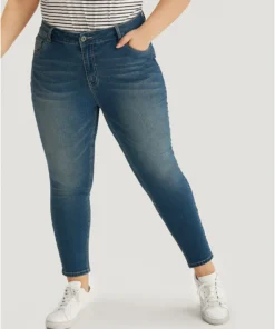 Zipper Fly Skinny Medium Wash Jeans