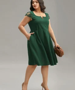 Solid Notched Pocket Cut Out Patchwork Dress -Clothing Shop 544967007 px e6b936bc d402 41ff 9af2 33285971e337