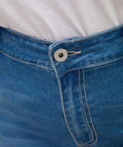 Very Stretchy High Rise Medium Wash Embroidered Hem Jeans -Clothing Shop 551319328 cs