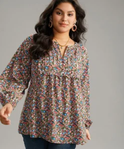 Ditsy Floral Notched Frill Trim Blouse -Clothing Shop 551333858 ox 530ae024 aa8f 42ec 9dd8 499d9241ec8d