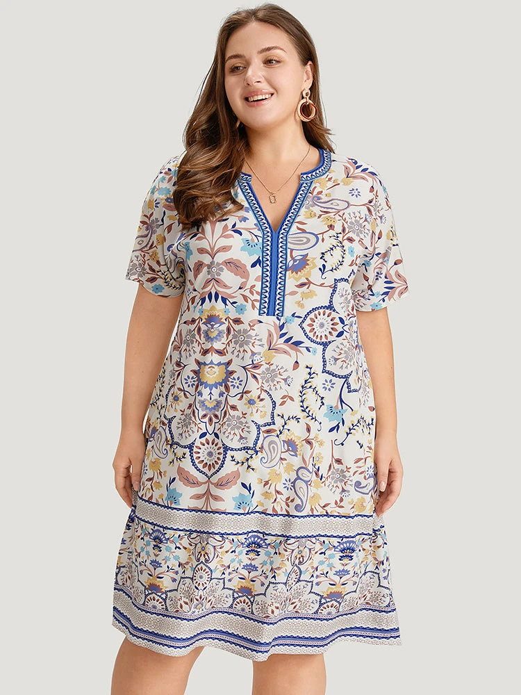 Boho Print Pocket Notched Ruffle Hem Dolman Sleeve Dress 4 Boho Print Pocket Notched Ruffle Hem Dolman Sleeve Dress - Image 2